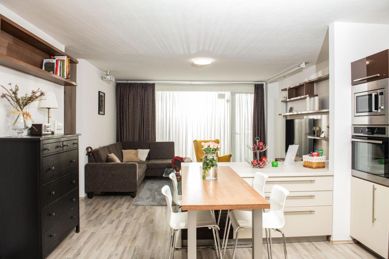 Forest Park Garden Apartment Bratislava Bagian luar foto