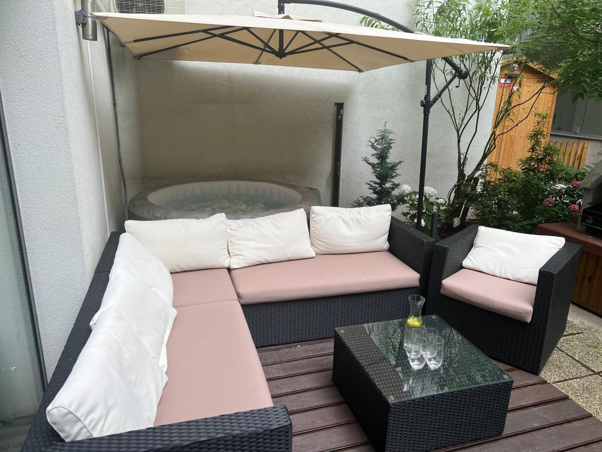 Forest Park Garden Apartment Bratislava Bagian luar foto