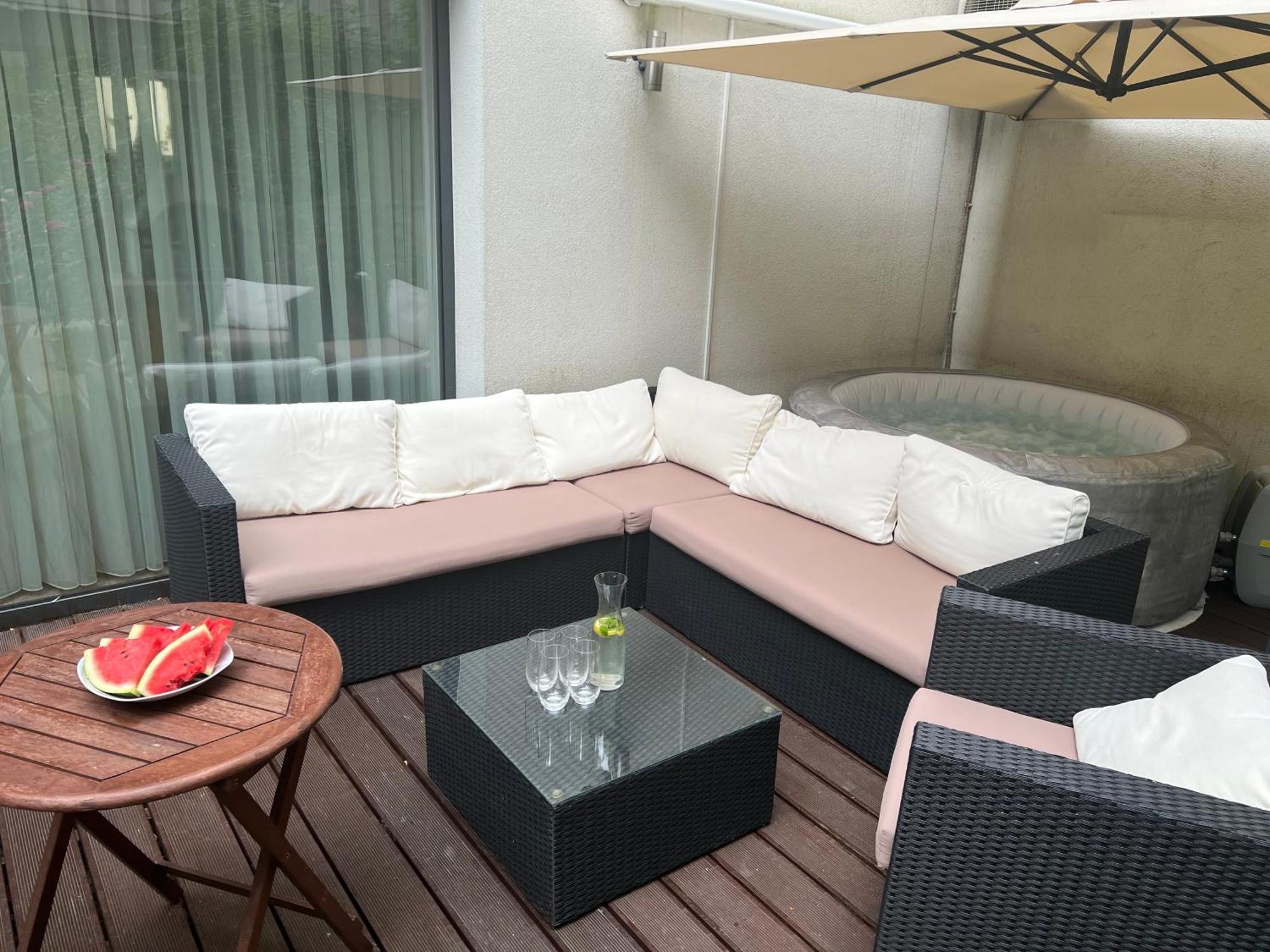 Forest Park Garden Apartment Bratislava Bagian luar foto